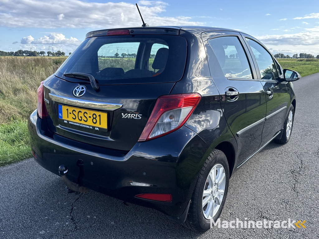 Toyota Yaris 1.0 VVT-i Now Airco / PDC / Trekhaak /APK 10-2026!