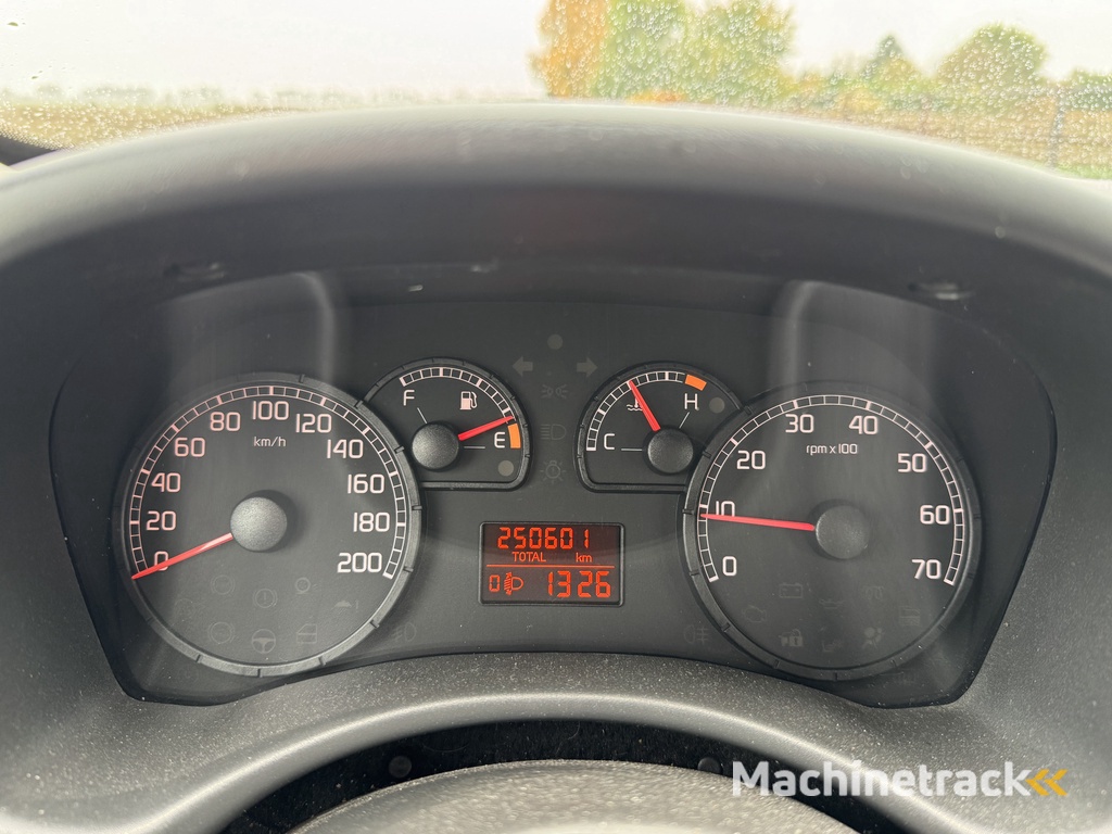 Fiat Punto 1.2 Dynamic Airco / APK 09-2026