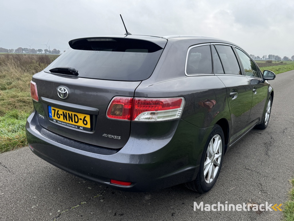 Toyota Avensis Wagon 1.8 VVTi Business NAVI/CAMERA/ECC/CRUISE