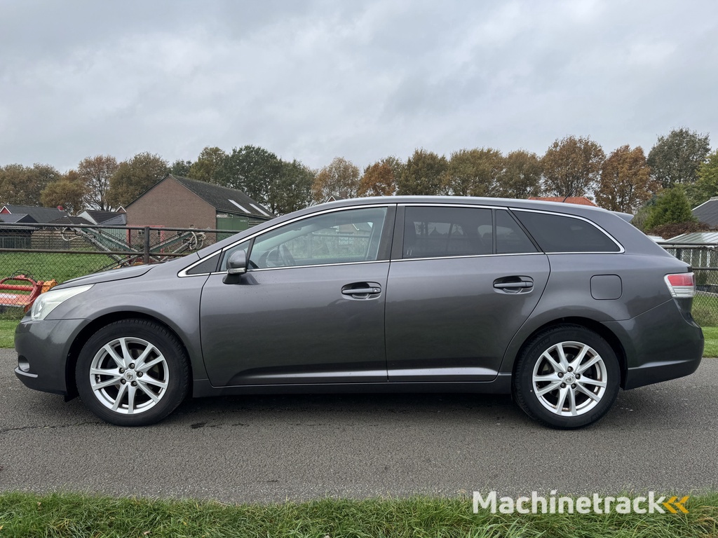 Toyota Avensis Wagon 1.8 VVTi Business NAVI/CAMERA/ECC/CRUISE
