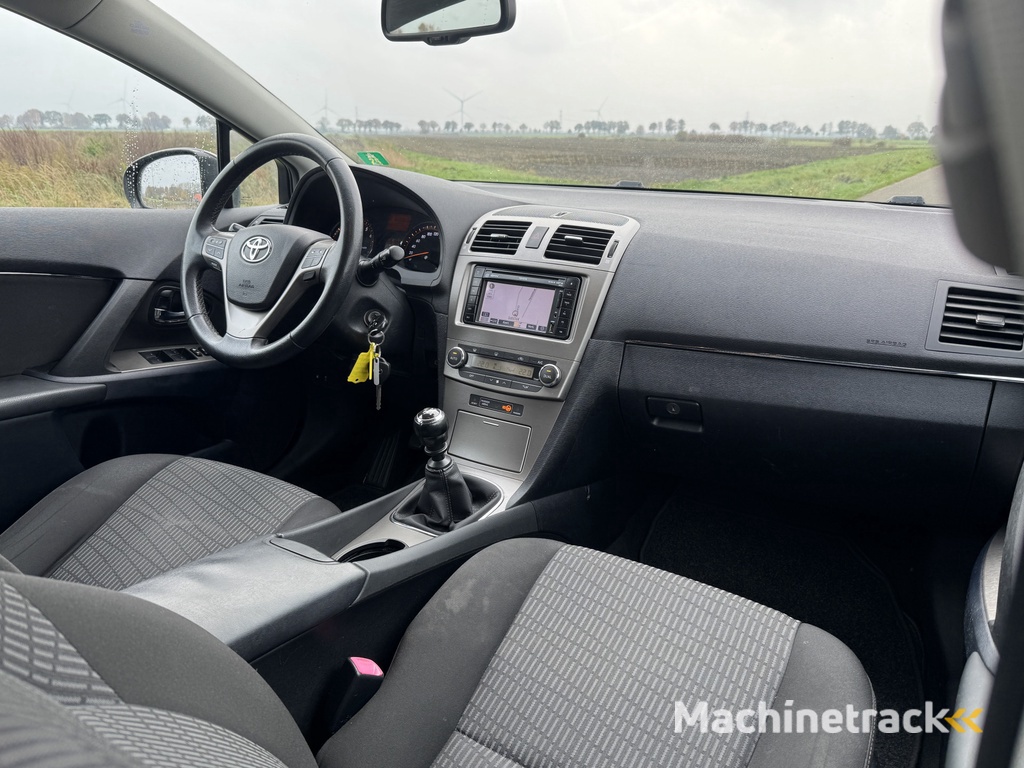 Toyota Avensis Wagon 1.8 VVTi Business NAVI/CAMERA/ECC/CRUISE