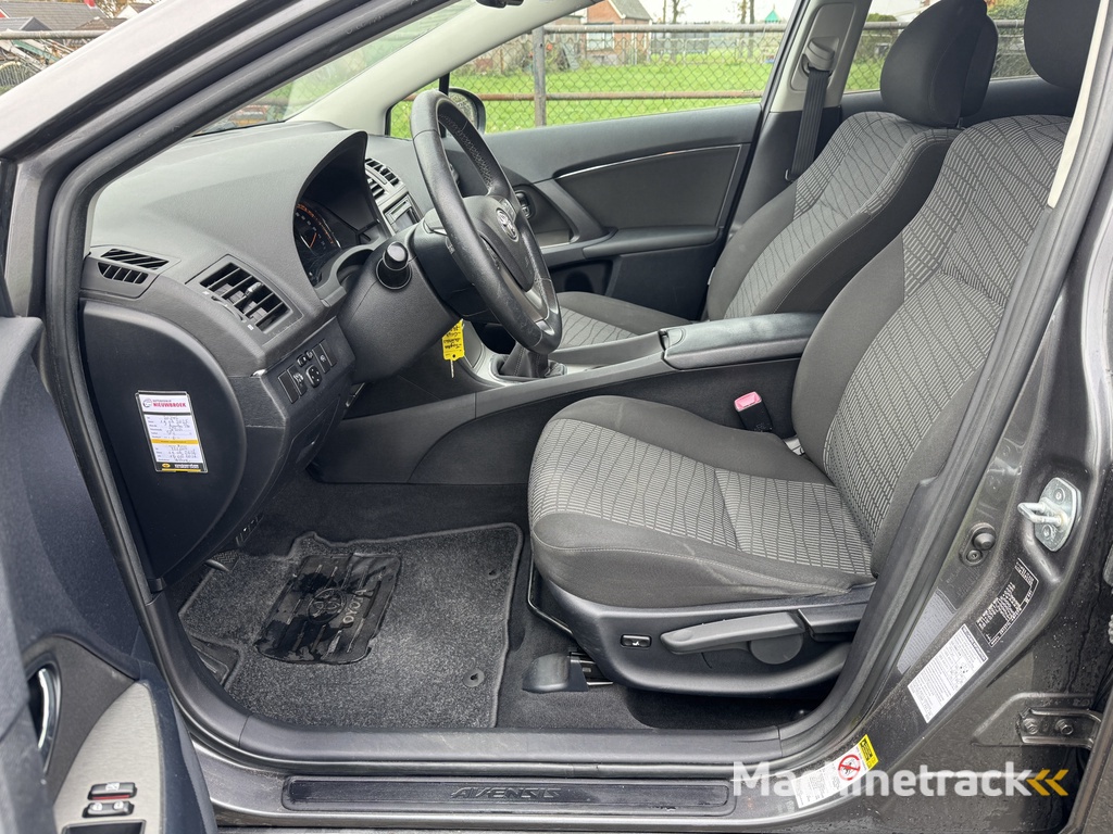 Toyota Avensis Wagon 1.8 VVTi Business NAVI/CAMERA/ECC/CRUISE