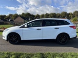 Thumbnail of Ford Focus Wagon 1.0 EcoBoost Trend Airco / APK 10-2026! / D-Riem vervangen!