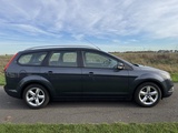 Minituur van Ford Focus Wagon 1.6 Comfort Airco / Cruise
