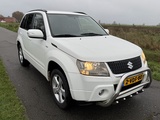 Minituur van Suzuki Grand Vitara 1.9 Exclusive ECC/CRUISE/GRIJS KENTEKEN