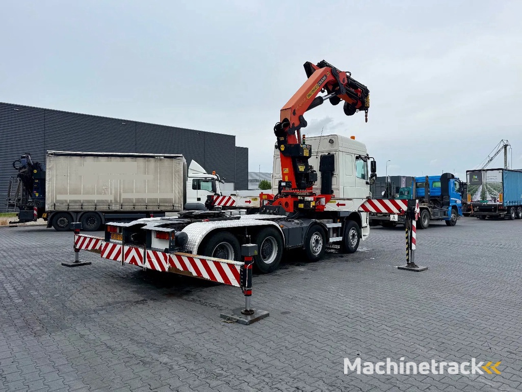DAF XF 95.480 8X4 / Palfinger PK44002 F