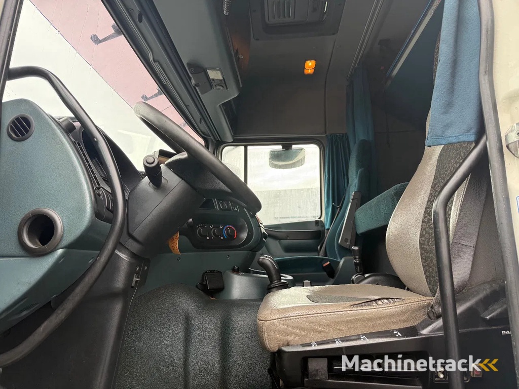 DAF XF 95.480 8X4 / Palfinger PK44002 F