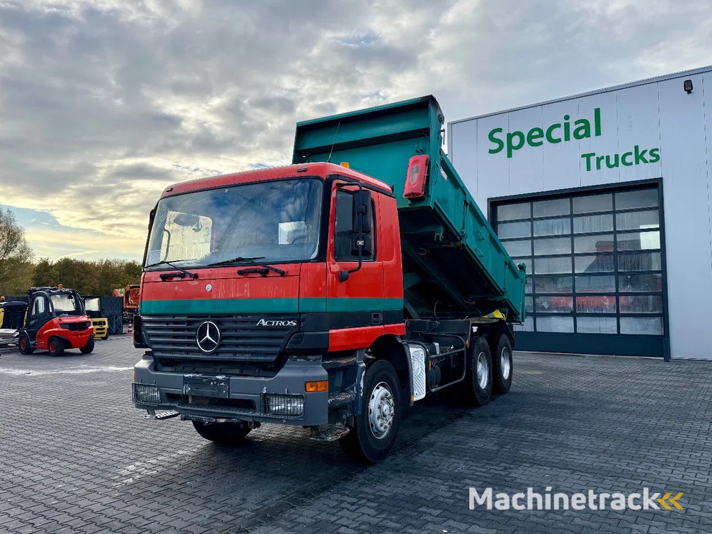 Mercedes-Benz Actros 3331 6x4 / 3 Way kipper / Bordmatic