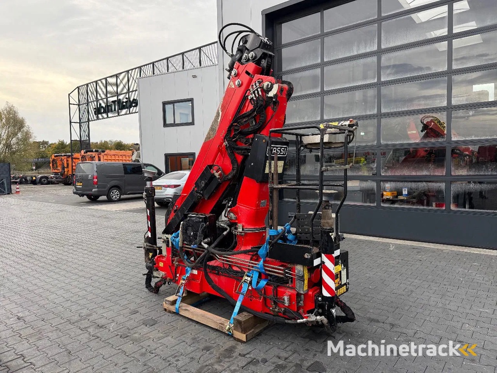 Fassi F165AZ.0.22 E-active Crane / Kraan / Autolaadkraan / Ladekrane / Kran / Grua / Grues