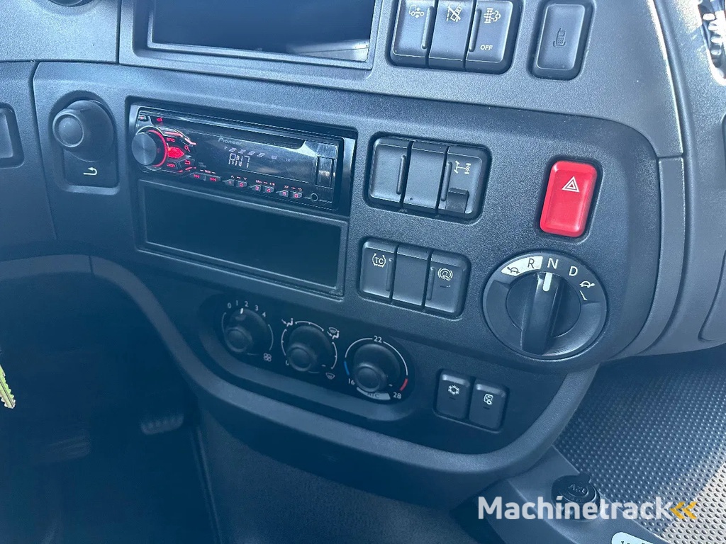 DAF XF 460 DAF XF 460 Euro 6 / Super Space Cab / Retarder / Spoilers / Stand airco