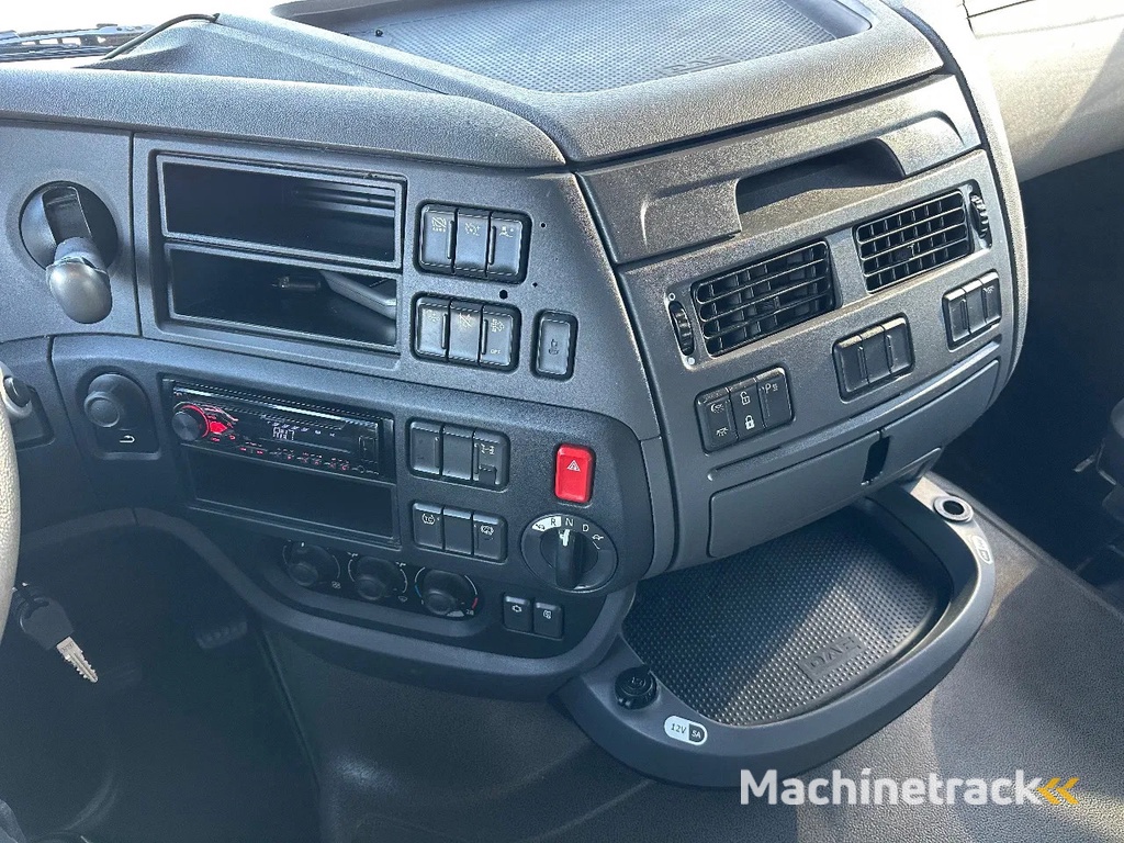 DAF XF 460 DAF XF 460 Euro 6 / Super Space Cab / Retarder / Spoilers / Stand airco