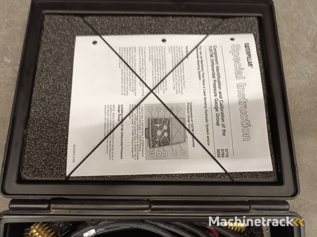 Caterpillar 1U5796 differential pressure gauge group