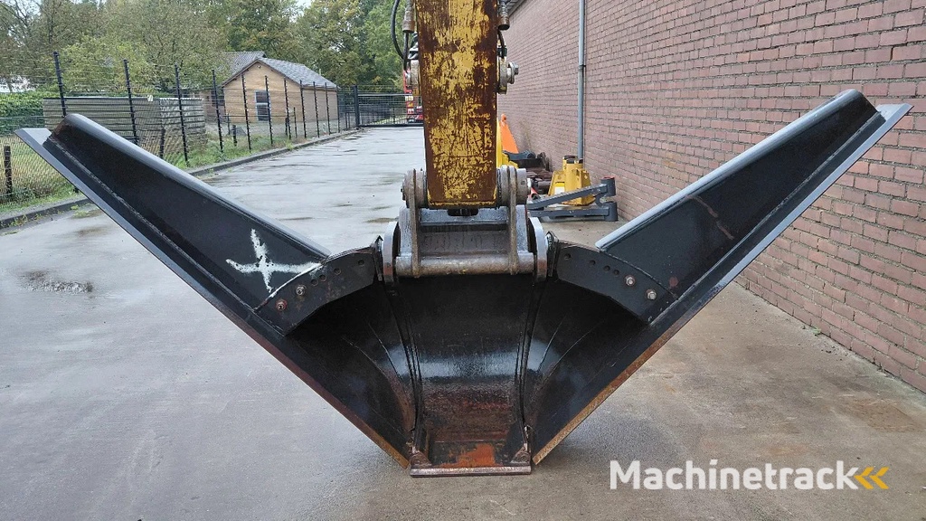 Verachtert V-ditch cleaning bucket / CW30 / CW40