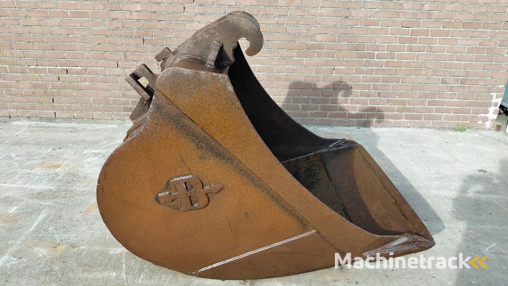 Verachtert CW30 / CW40 digging bucket / 2.1m3 / 1.40m