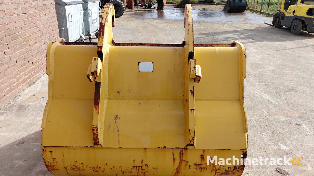Caterpillar CW30 / CW40 digging bucket / NEW