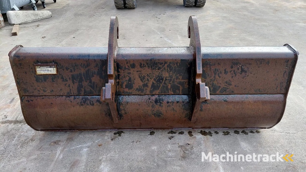 Verachtert CW30 / CW40 cleaning bucket / 1.175m3 / 2m wide