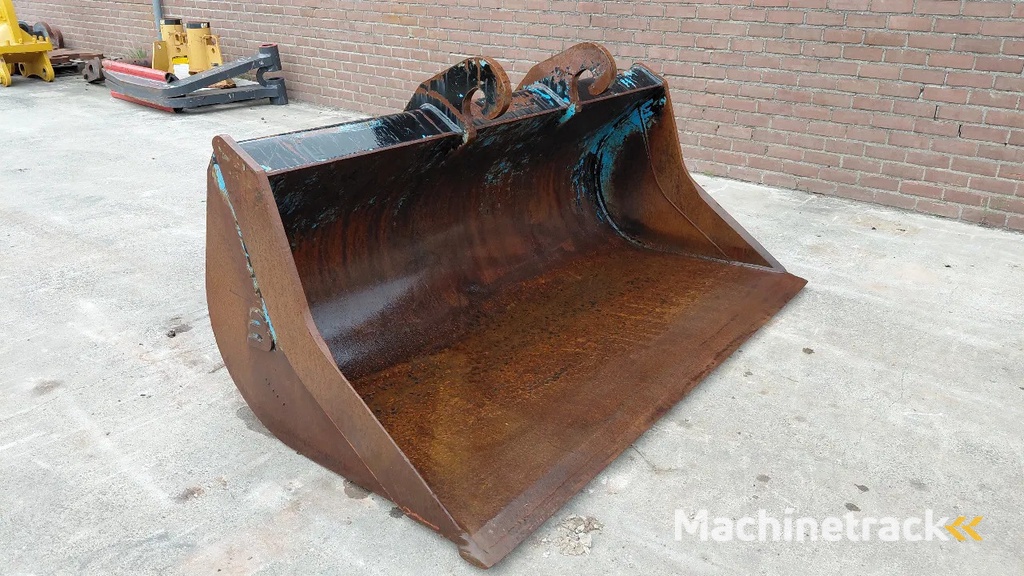 Beco CW30 / CW40 cleaning bucket / 1.45m3 / 2.10m