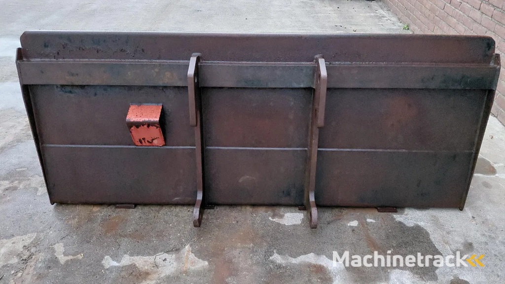 Caterpillar IT Loader bucket / 2.20m wide / 1.25m3