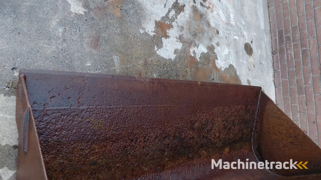 Caterpillar IT Loader bucket / 2.20m wide / 1.25m3