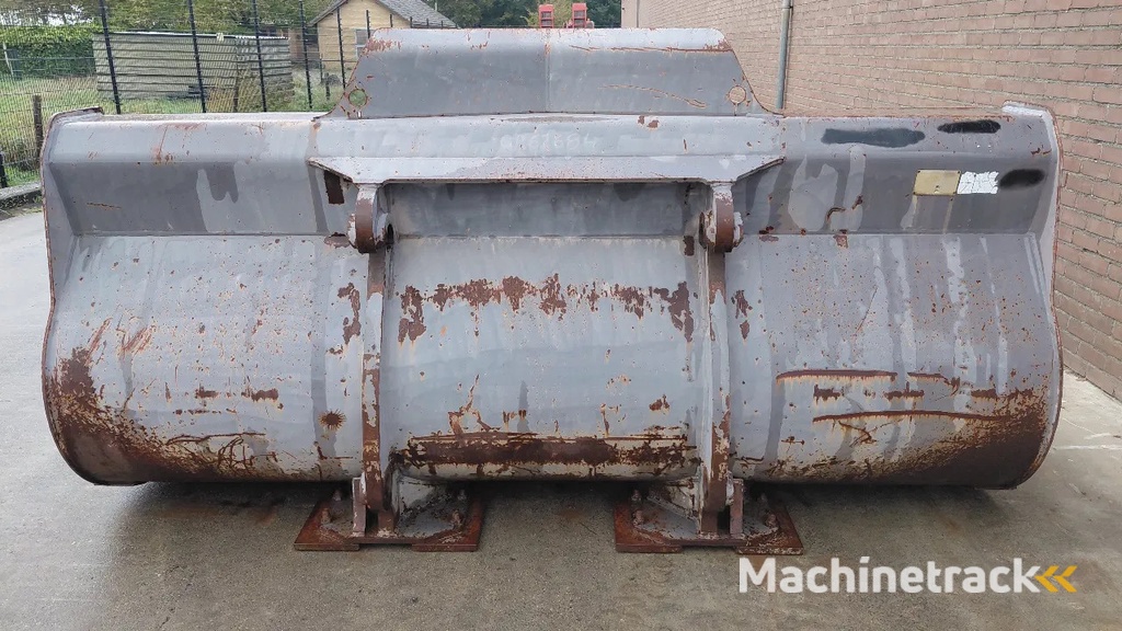 Volvo L150 bucket / 4m3 / lundberg coupler