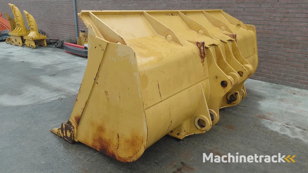 Caterpillar 980 loader bucket with teeth / Unused / 4.2m3 / Genuine cat