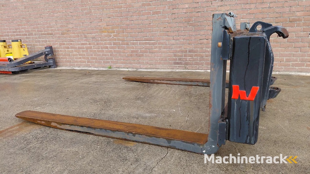 Verachtert Pallet forks 2.50m wide system 2000