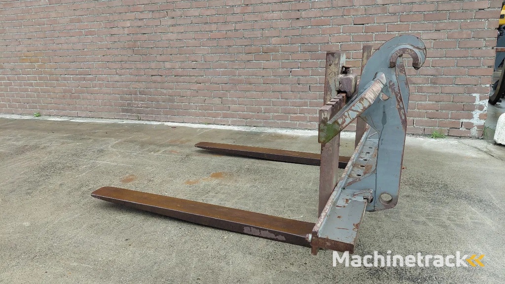 Volvo lundberg pallet forks