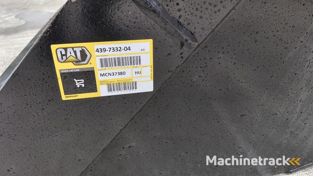 Caterpillar Cleaning bucket CW20 CW30 1.80m wide NEW