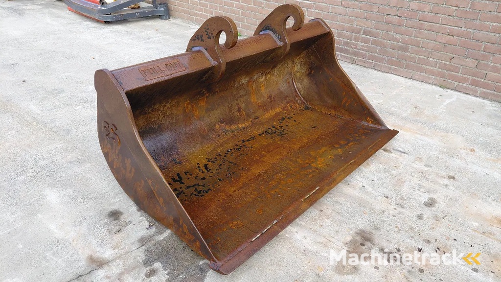 Verachtert CW20 CW30 CW40 ditch cleaning buckets / Large stock / 1.80m - 2.80m wide