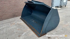 hyundai-loader-bucket---volvo-l70---lundberg,-volvo-coupling---new