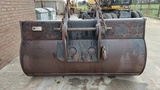 Minituur van Verachtert cleaning bucket / 110mm pins / Hitachi ZX470 490 / 2.30m