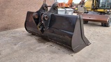 Minituur van Volvo EC750 EC700 Cleaning bucket / 120mm pins / UNUSED