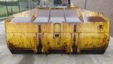 Minituur van Caterpillar 950 / 962 loader bucket with teeth