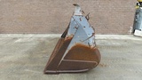 Minituur van Volvo Loader bucket for L90 / 2.6m3 / Lundberg coupling