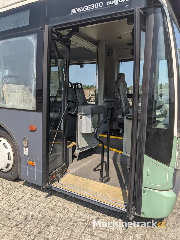 Harmanicabus Van Hool AG300, 2008