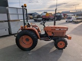 Minituur van Kubota B8200 D8200
