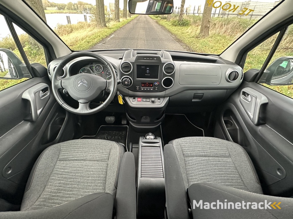 Citroën Berlingo E-Feel 23 kWh | Carplay | Camera | PDC | Navigatie