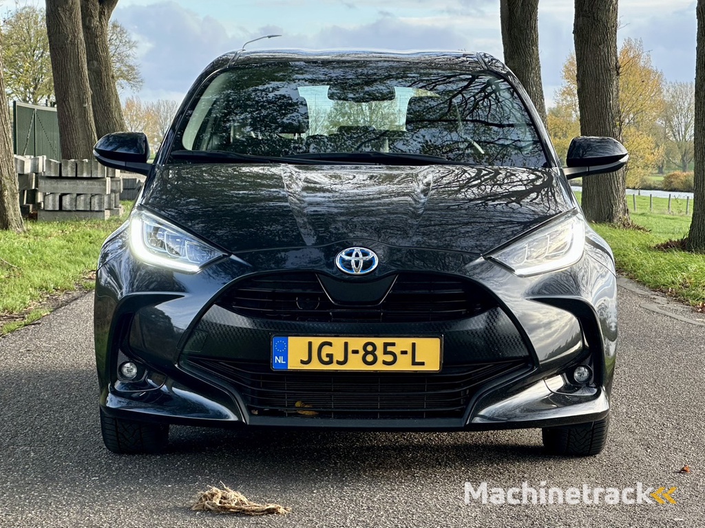 Toyota Yaris 1.5 Hybrid Dynamic | 34.000 KM | Automaat | Apple carplay | Stoelverwarming | Camera