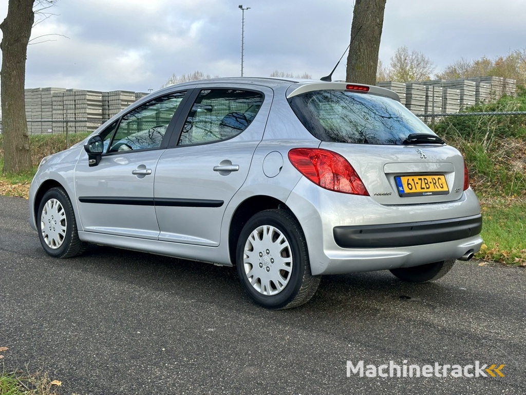 Peugeot 207 1.6 VTi XS | Automaat | 75.000 KM | Airco | Parkeersensor