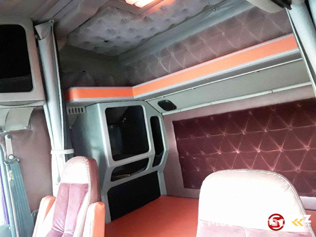 Peterbilt CUMMINS 480 PK