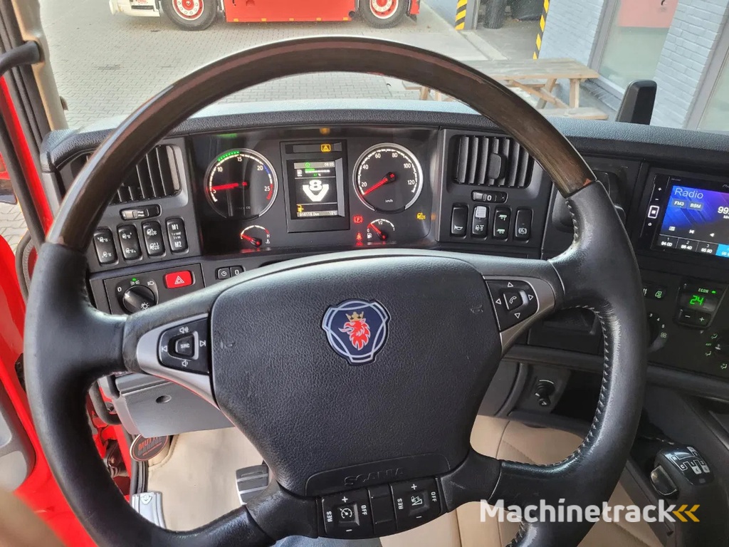 Scania R520
