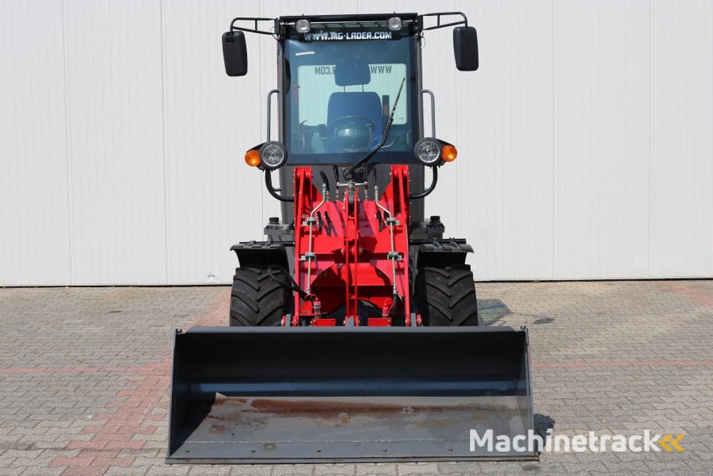 MG Lader Loader 800kg