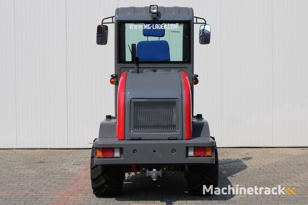 MG Lader Loader 800kg