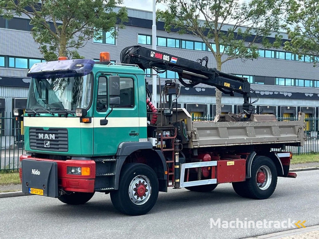 MAN 18.220 4x4 F2000