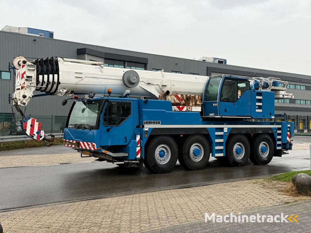 Liebherr LTM1090-4.1