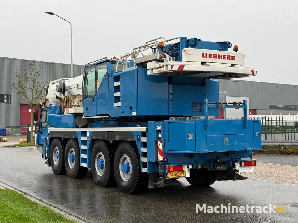 Liebherr LTM1090-4.1