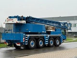 Minituur van Liebherr LTM1090-4.1