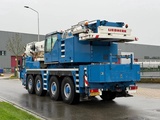 Minituur van Liebherr LTM1090-4.1