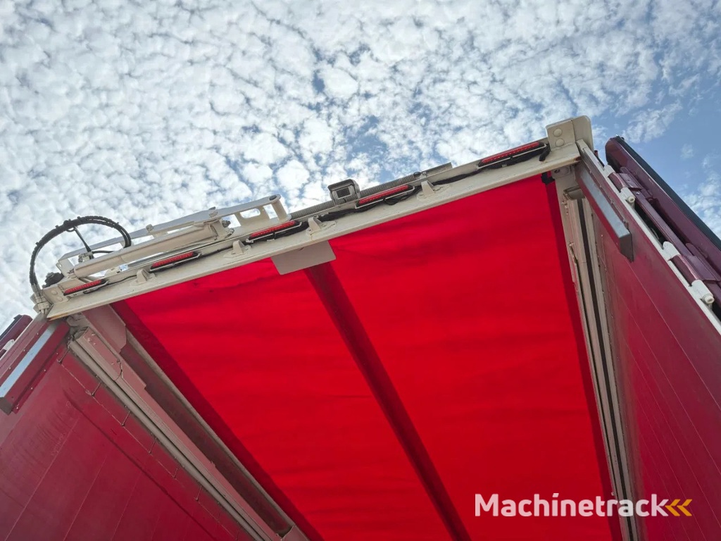 Legras 3-axle 91,8m3 walkingfloor EcoTop 13mm floor