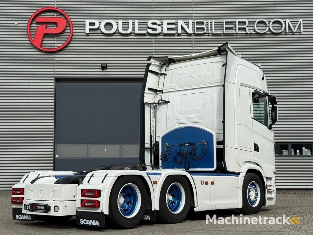 Scania S660 V8 6x2 2950